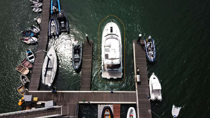 FLIR Introduces Assisted Docking Technology and First Boat Manufacturer Partner
