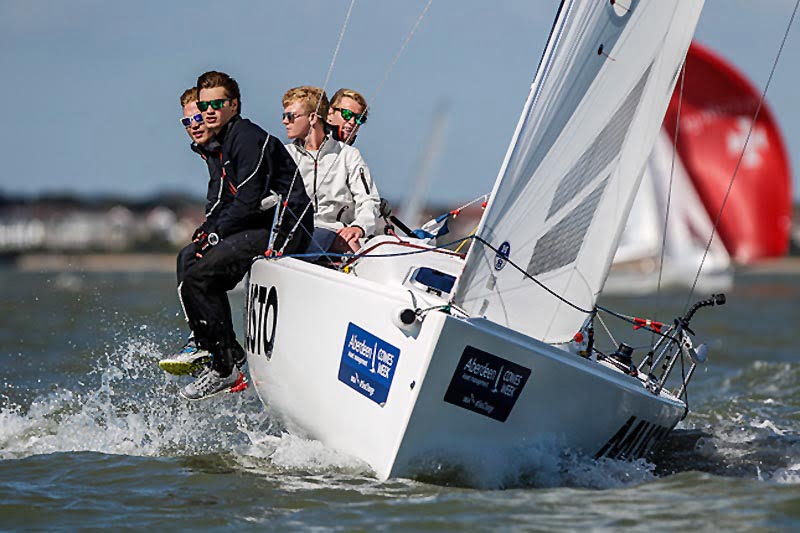 Cowes Week continues support of Youth Sailing with Discounted Entry Fees