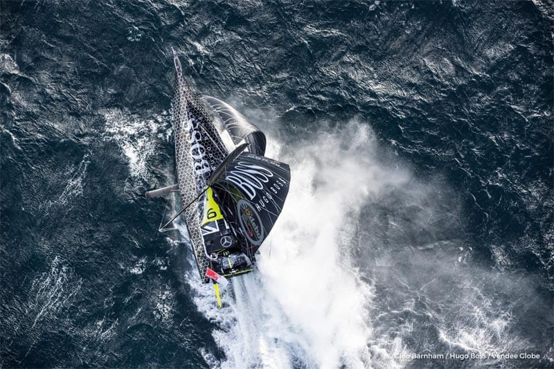 Vendee Globe - Blackpot! - Alex goes his own way and reaps reward