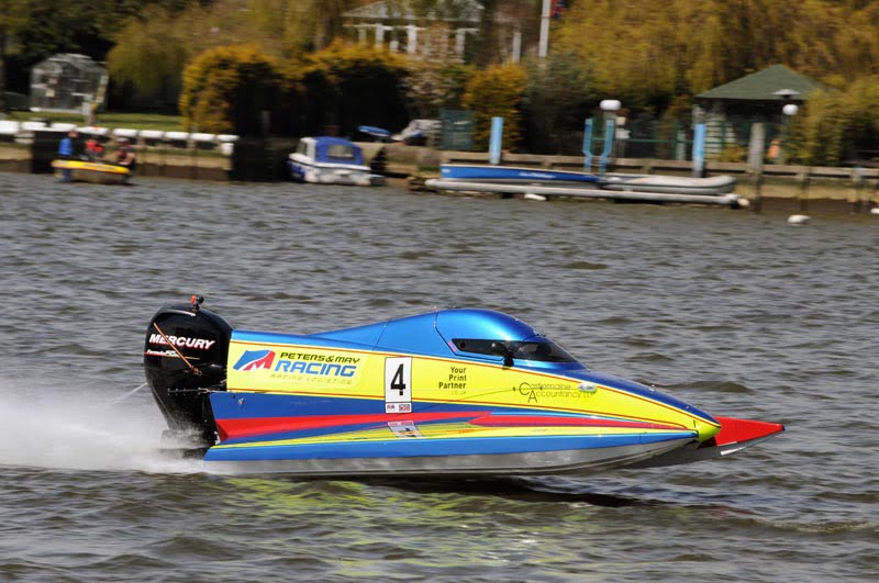 Kent Powerboat team primed for Lancashire Grand Prix